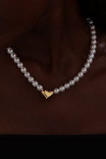 Heart Pendant Pearl Necklace