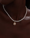 Handcrafted Gold Rim Pendant Pearl Necklace