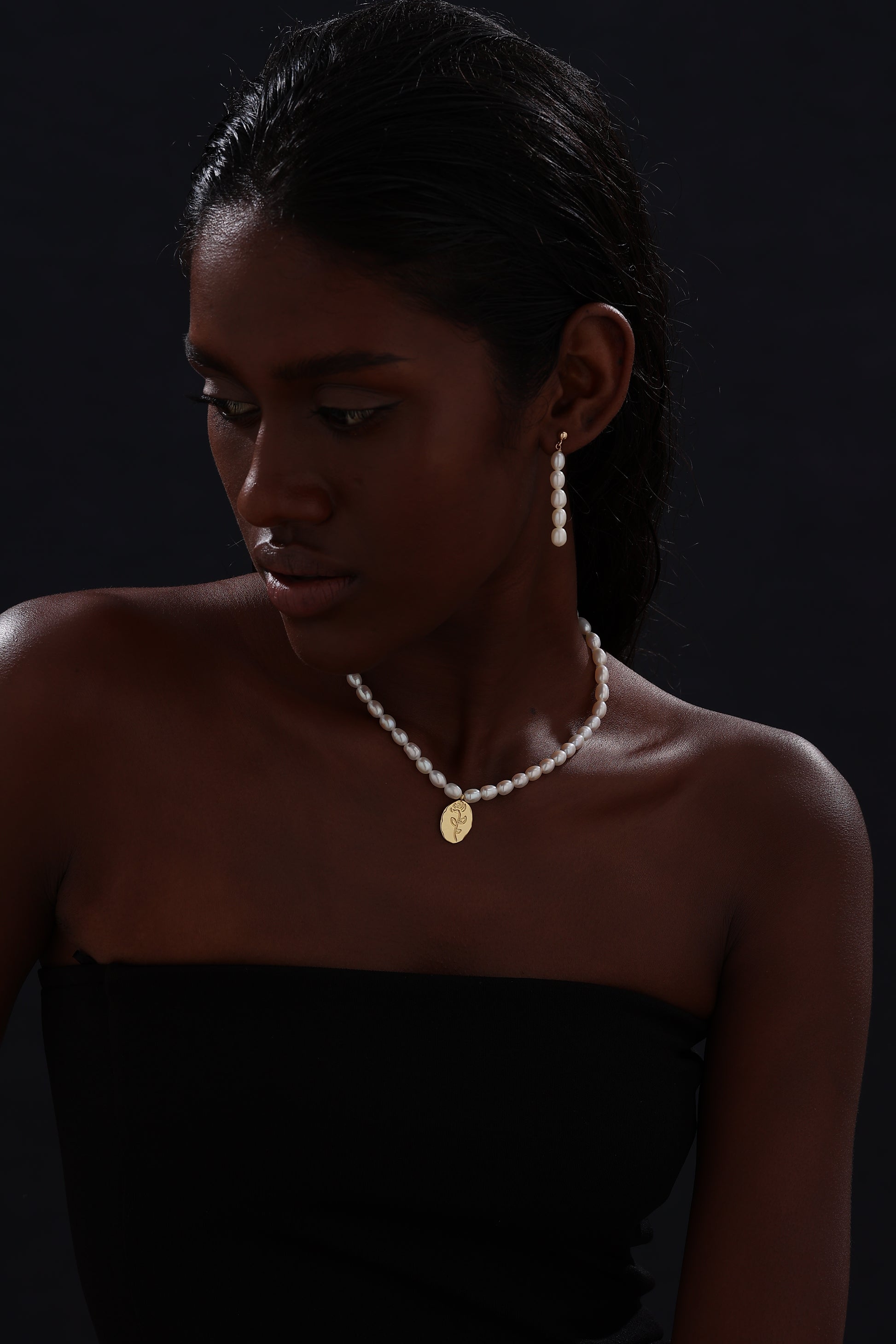Freshwater Pearl Drop Earrings - Earrings - ONNNIII