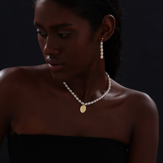 Handcrafted Rose Pendant Pearl Necklace - Double Sided - Necklace - ONNNIII