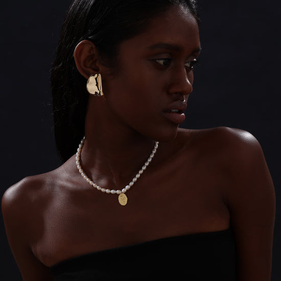 Handcrafted Rose Pendant Pearl Necklace - Double Sided - Necklace - ONNNIII