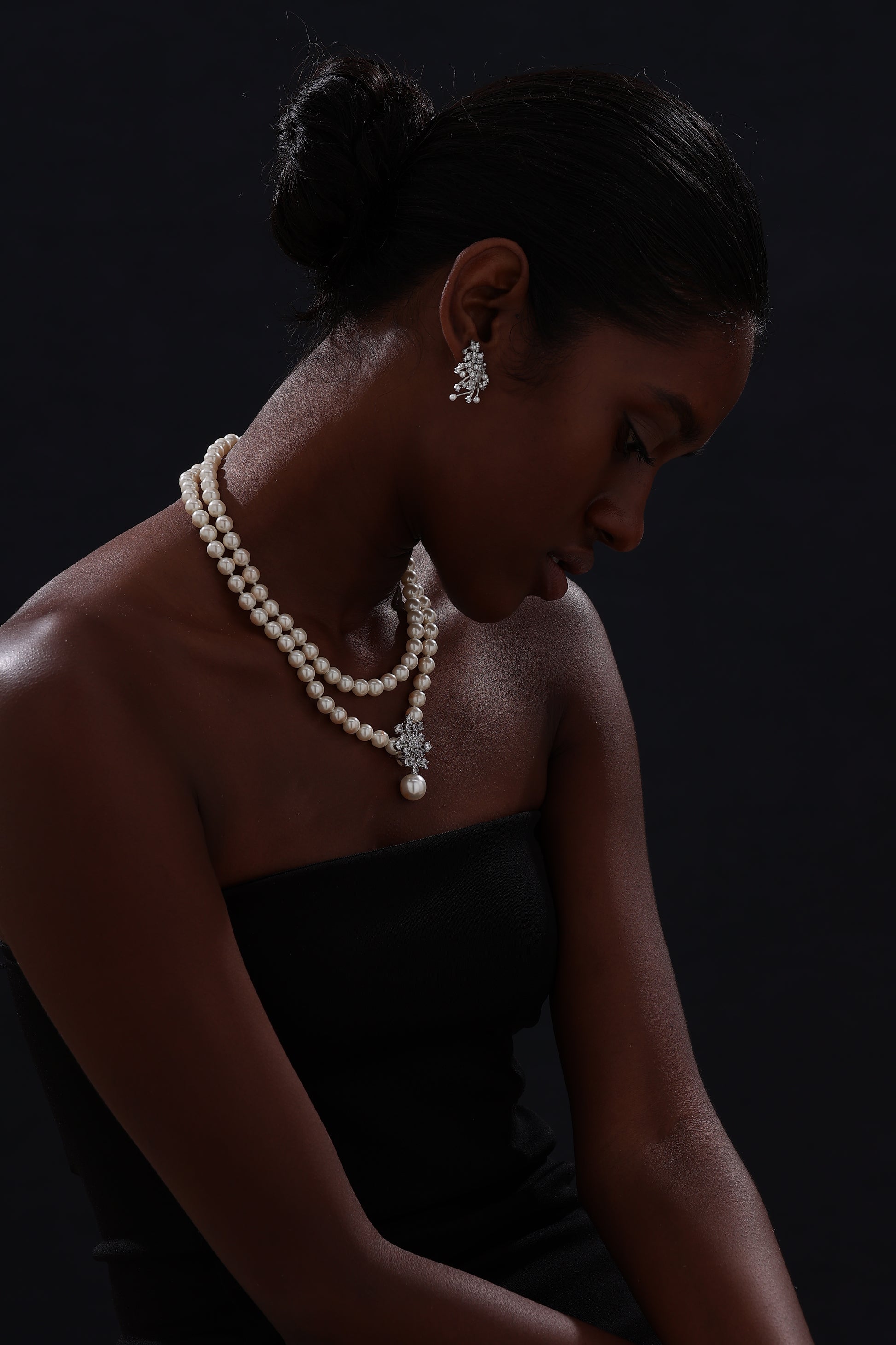 Snow Flower Pearl Drop Necklace - 4 Ways to Wear - White - Long Necklace - ONNNIII