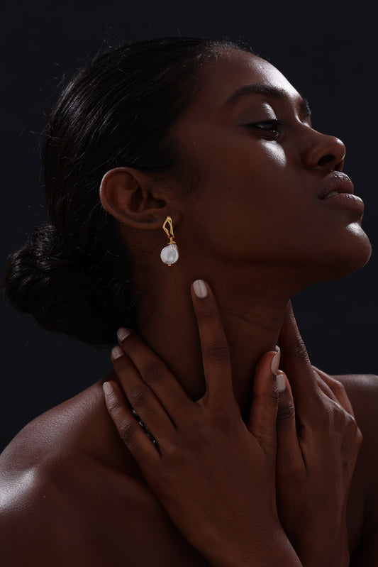 Keshi Pearl Drop Earrings - 22K Gold Vermeil - Earrings - ONNNIII