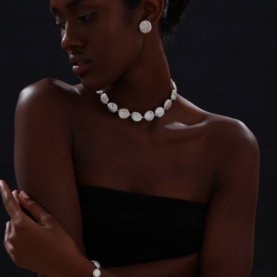 Baroque Pearl Stud Earrings - Earrings - ONNNIII