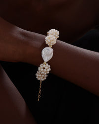 The Jardin Baroque Pearl Bracelet