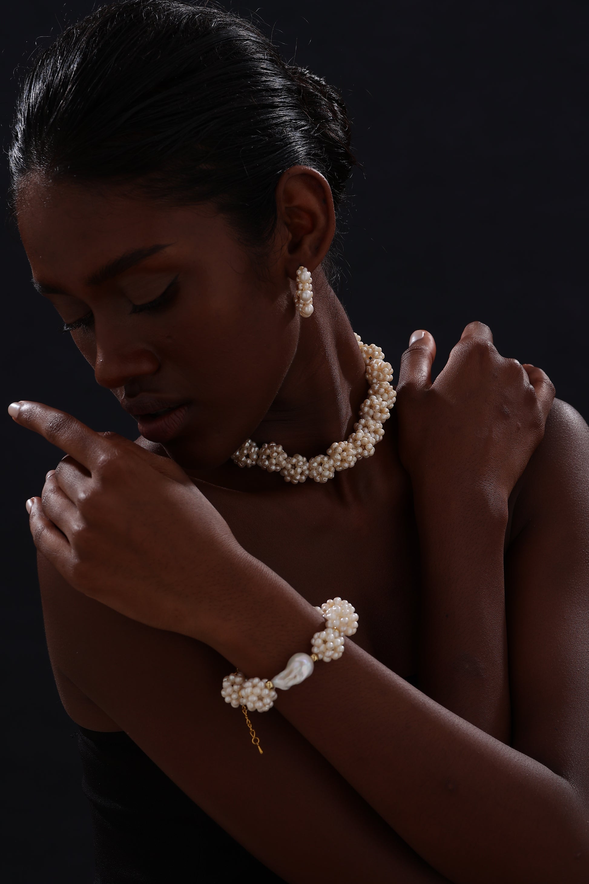 Flower Garden Freshwater Pearl Choker - Necklace - ONNNIII