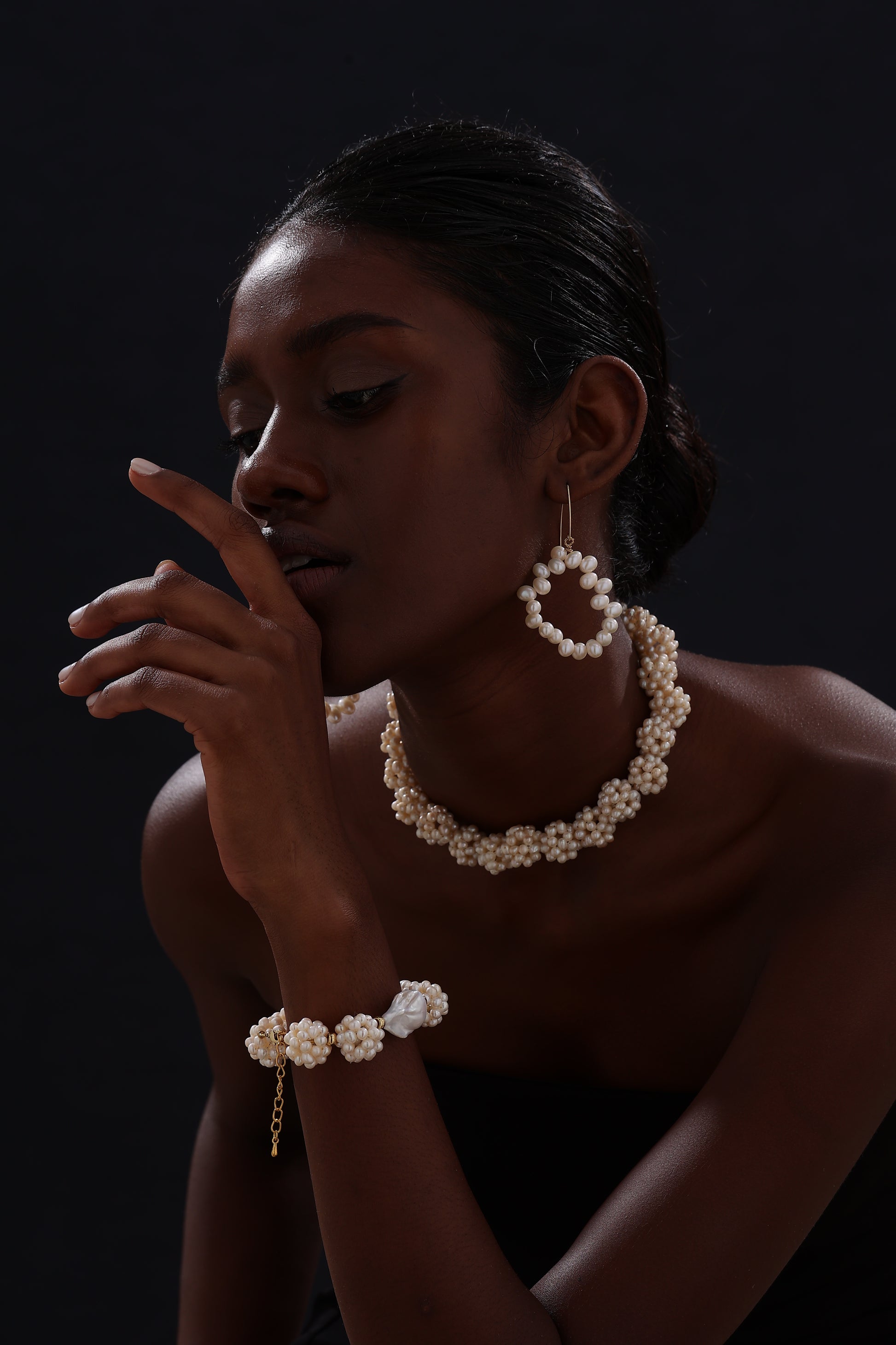 Freshwater Pearl Wire Hook Earrings - Earrings - ONNNIII