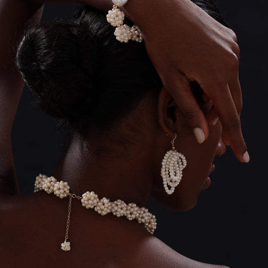 Flower Garden Freshwater Pearl Choker - Necklace - ONNNIII