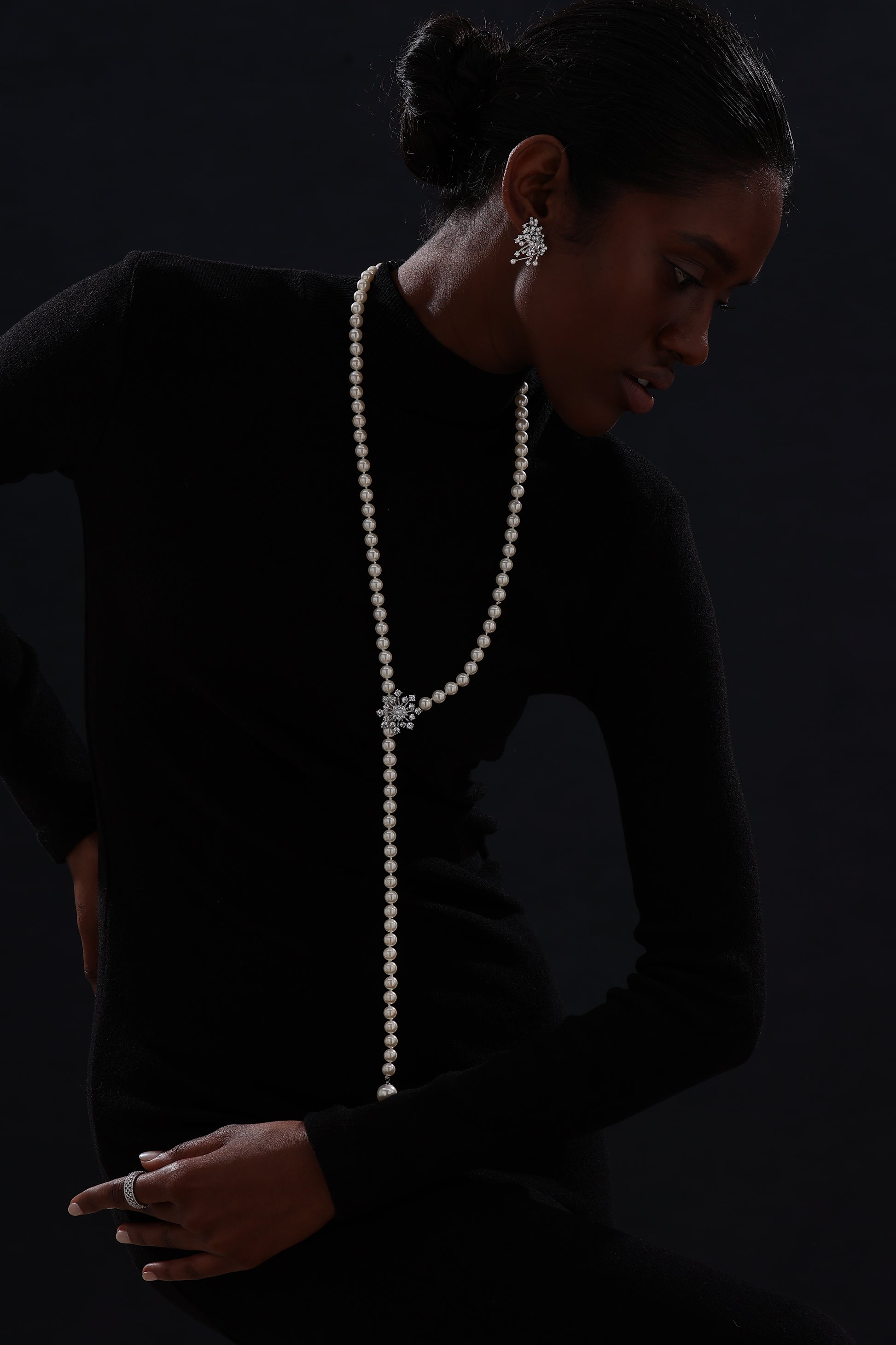 Snow Flower Pearl Drop Necklace - 4 Ways to Wear - White - Long Necklace - ONNNIII