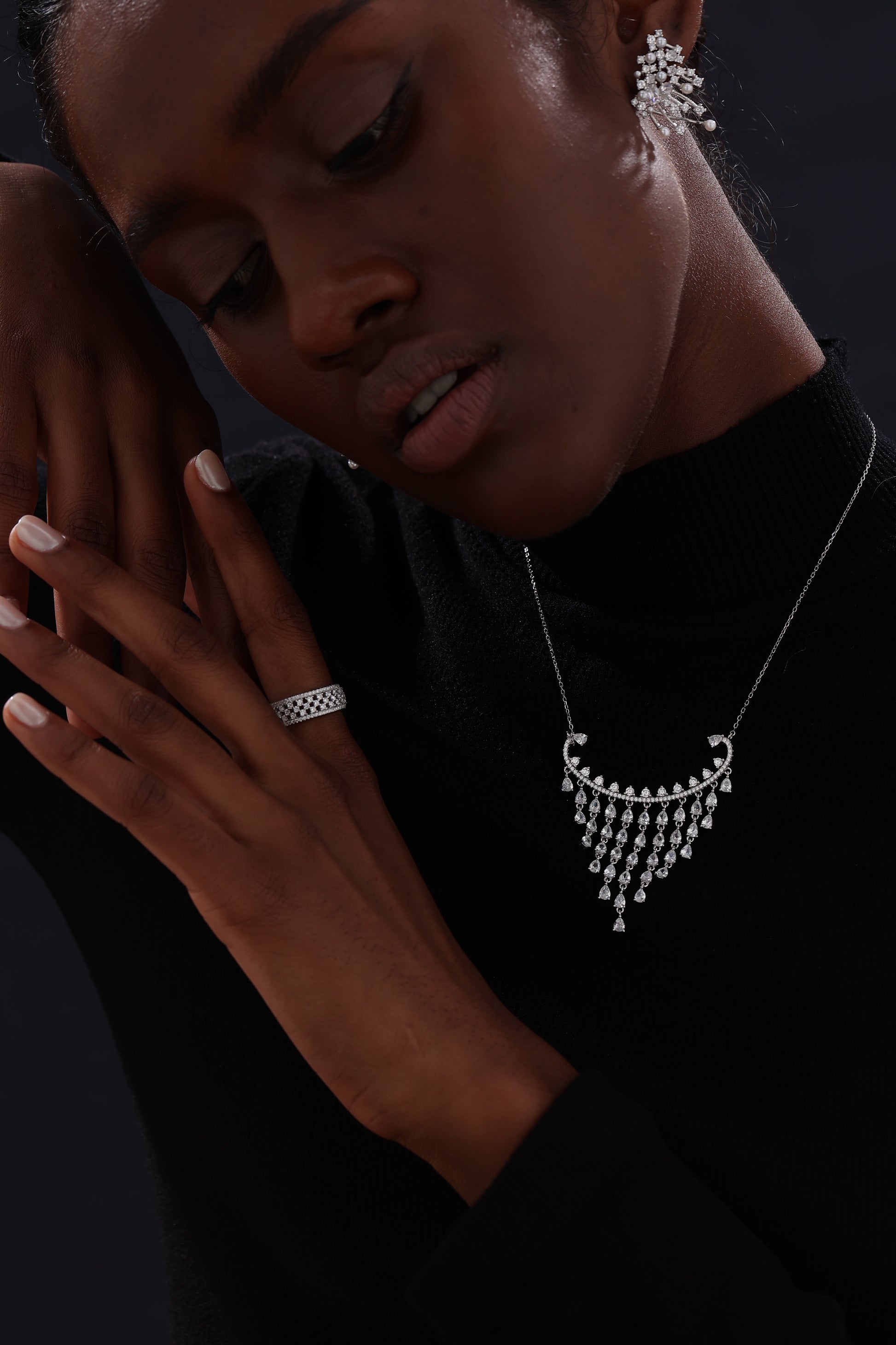 Waterfall Pendant Necklace - Necklace - ONNNIII