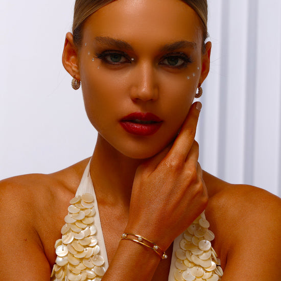 Hollow Pearl Cuff Bangle - Bracelet - ONNNIII