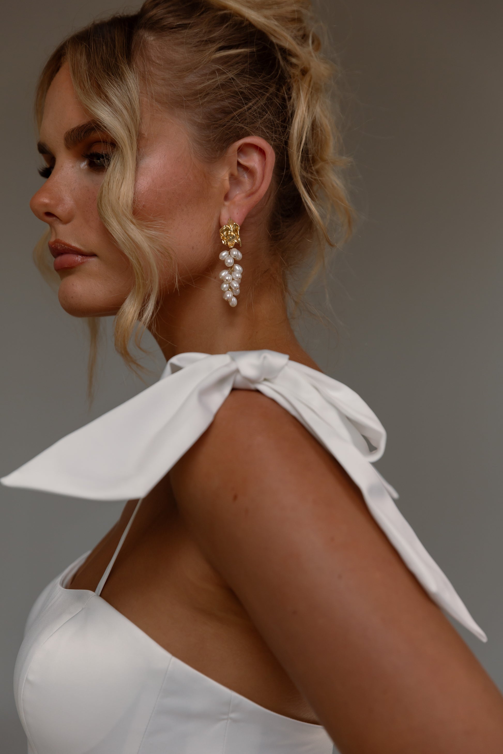 Freshwater Pearl Cluster Drop Earrings - Default Title - Earrings - ONNNIII