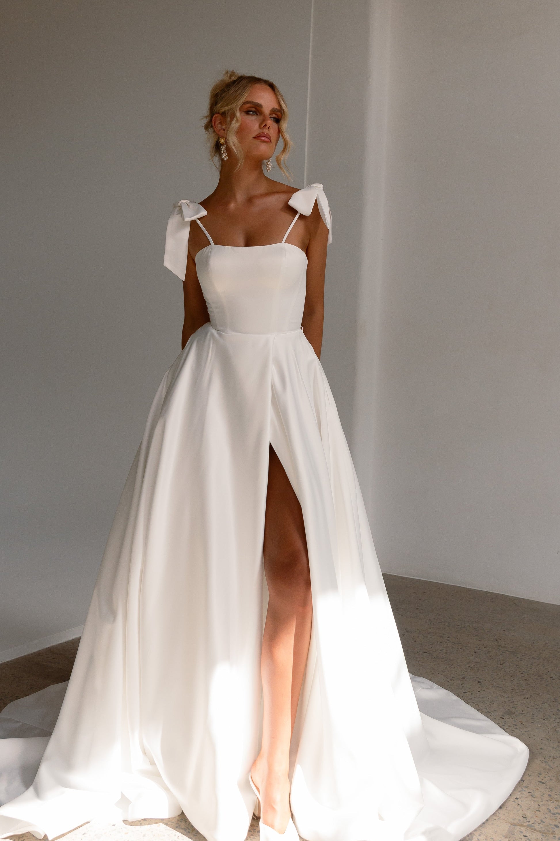 Freshwater Pearl Cluster Drop Earrings - Default Title - Earrings - ONNNIII