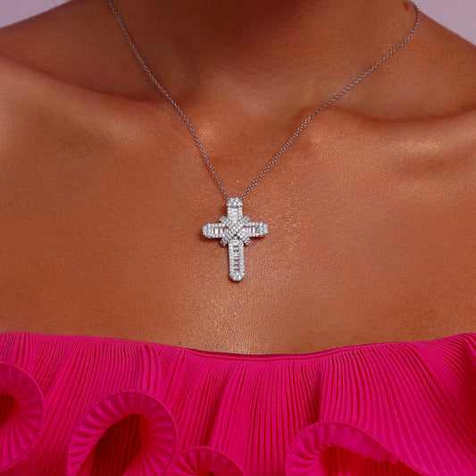 Pavé Cross Pendant Necklace - Rhodium Plated Sterling Silver - Necklace - ONNNIII