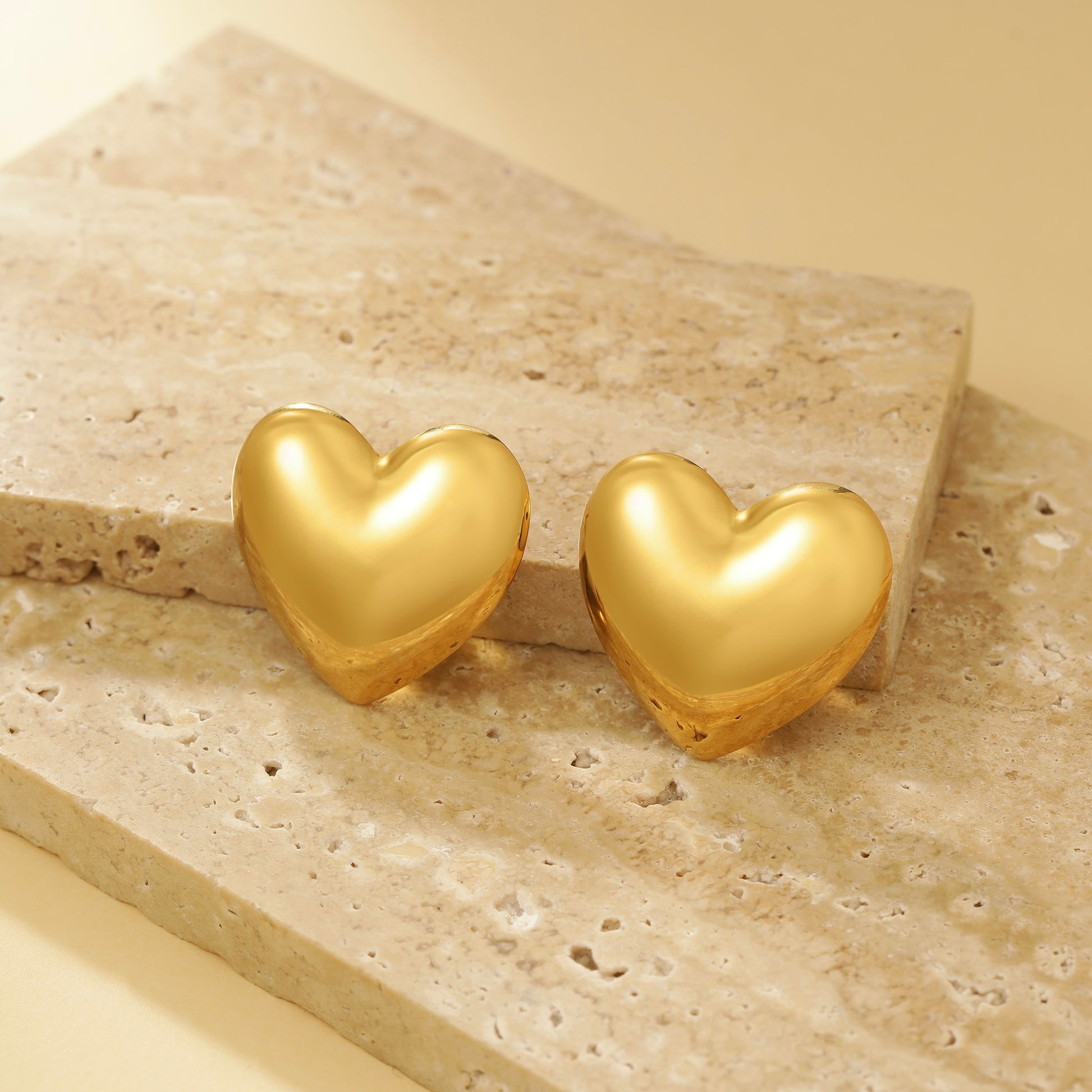 Bold Heart Stud Earrings - Earrings - ONNNIII