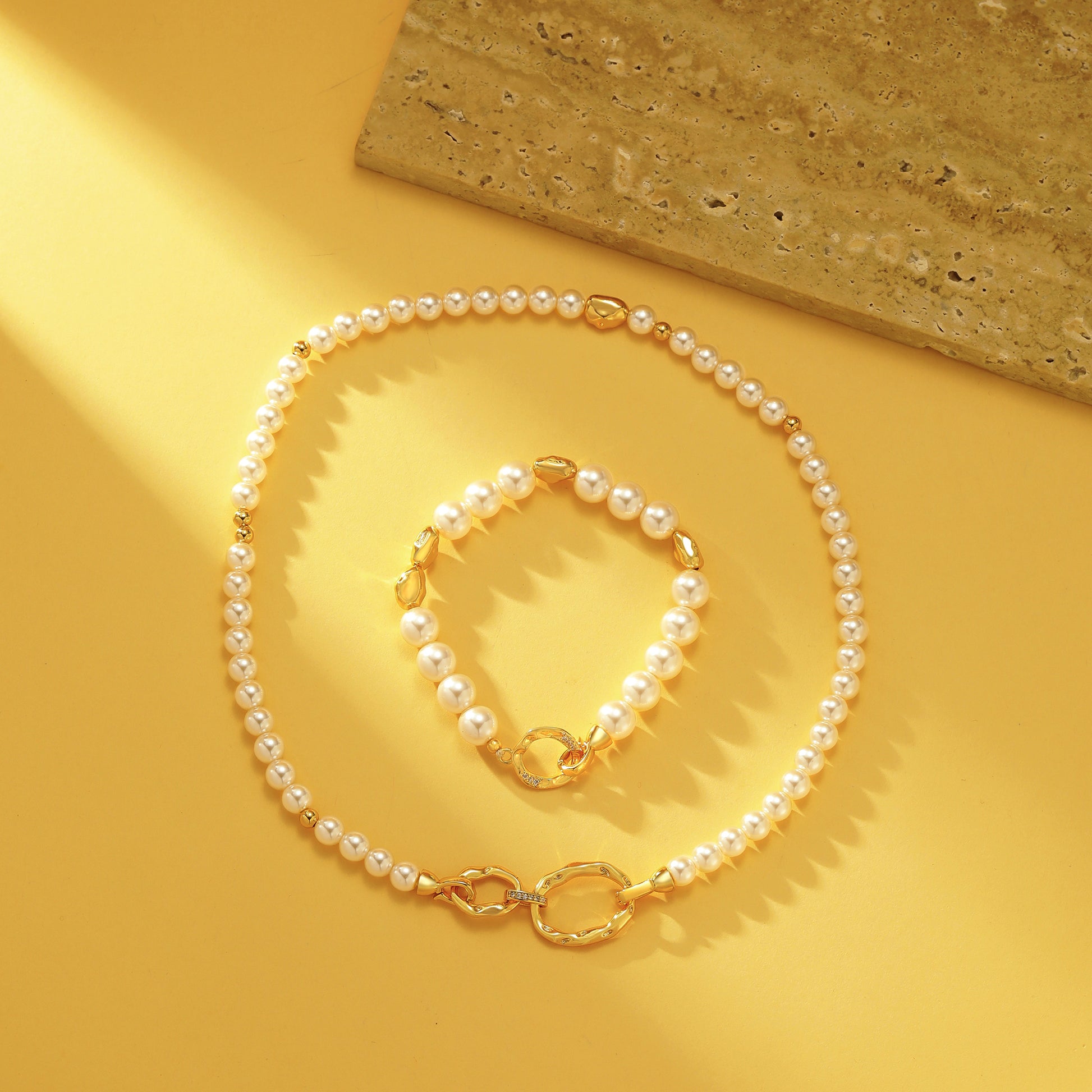 Pearl Beaded Necklace - Necklace - ONNNIII