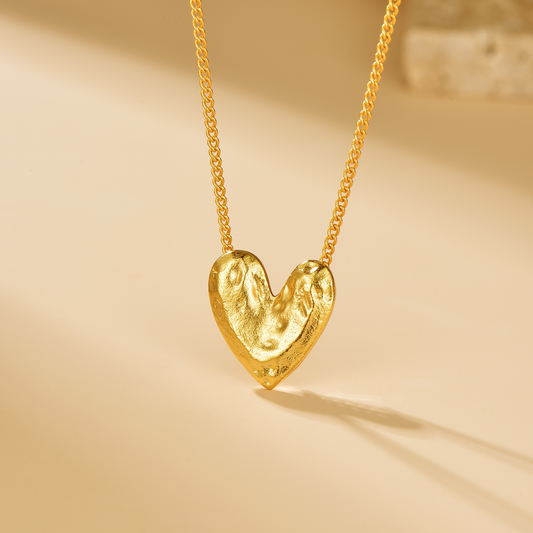 Textured Heart Pendant Necklace - 18K Gold Plated - Necklace - ONNNIII