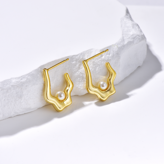 Pearl Huggie Earrings - Gold - Earrings - ONNNIII
