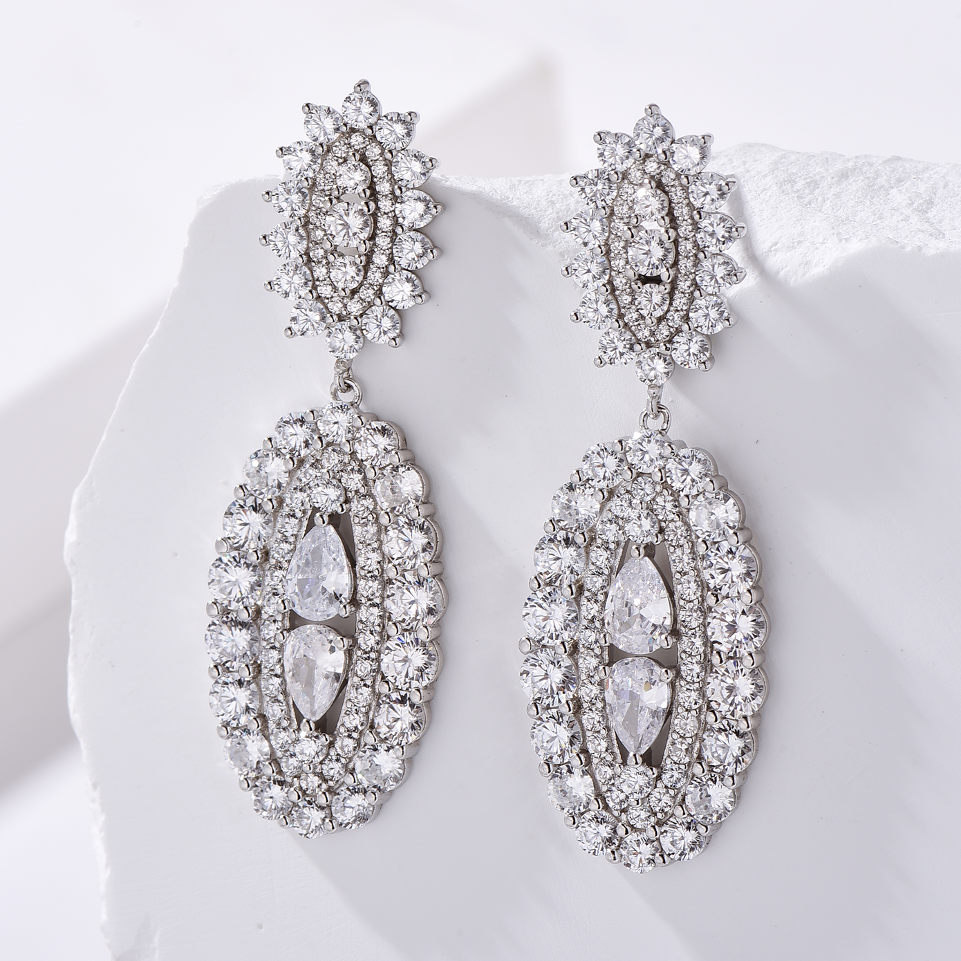 Double Oval Drop Earrings - Earrings - ONNNIII