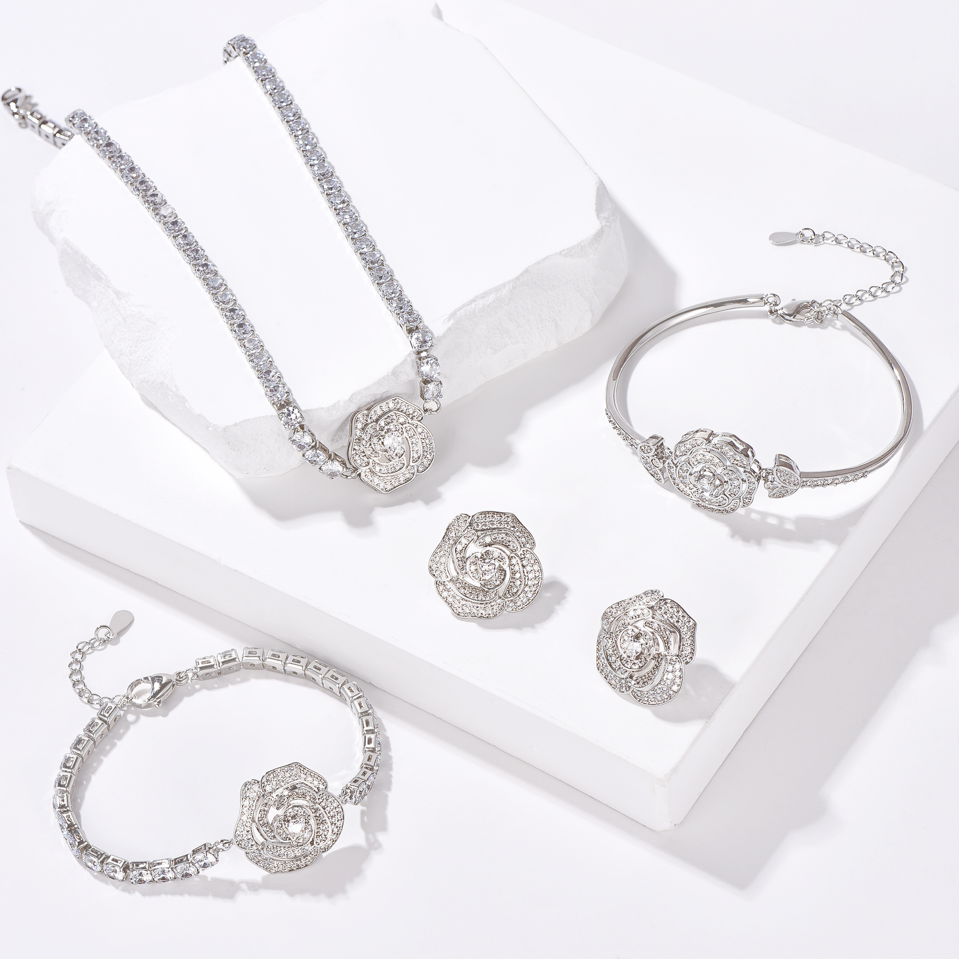Rose Pendant Tennis Choker Necklace - Necklace - ONNNIII