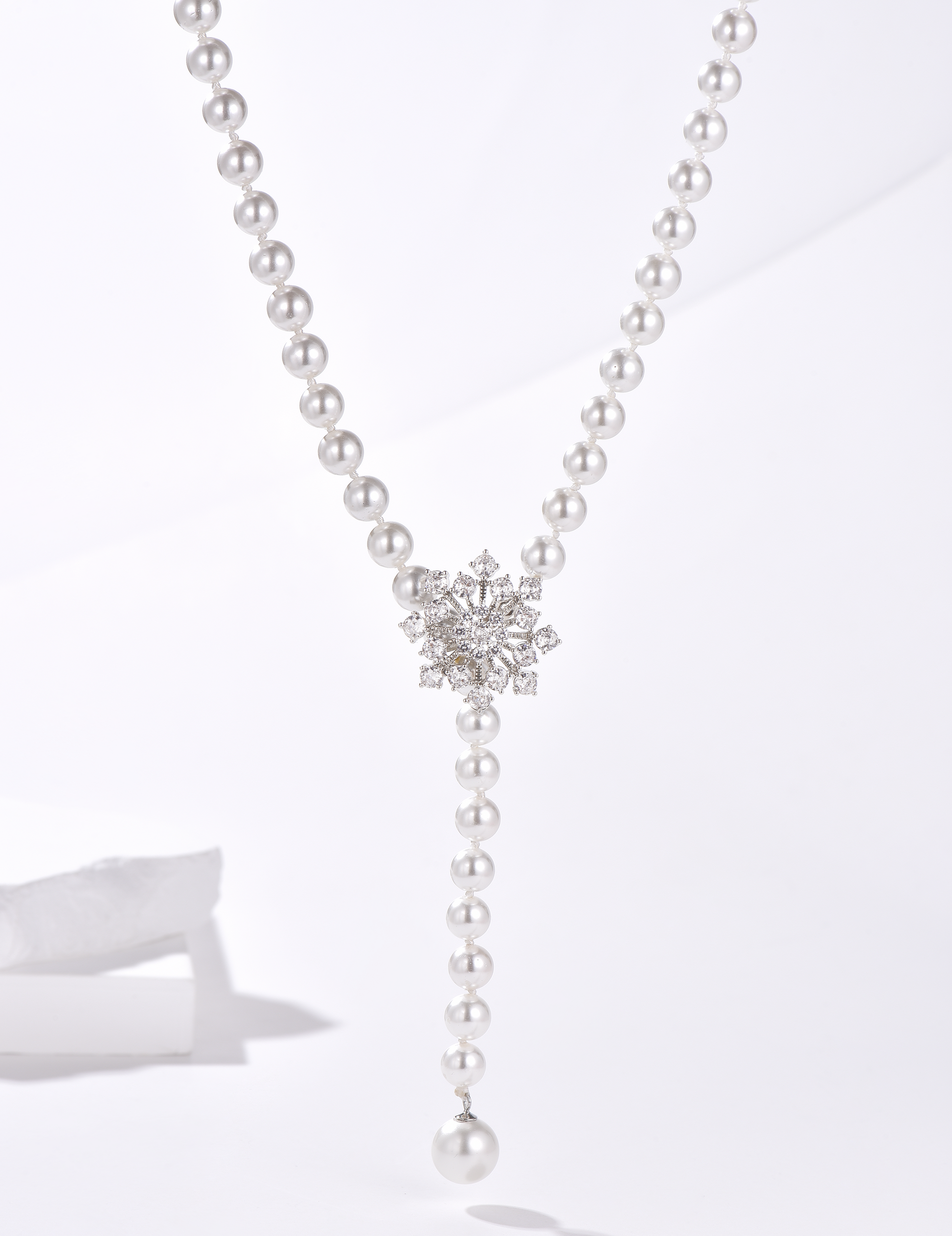 Snow Flower Pearl Drop Necklace - 4 Ways to Wear - Multicolour - Long Necklace - ONNNIII