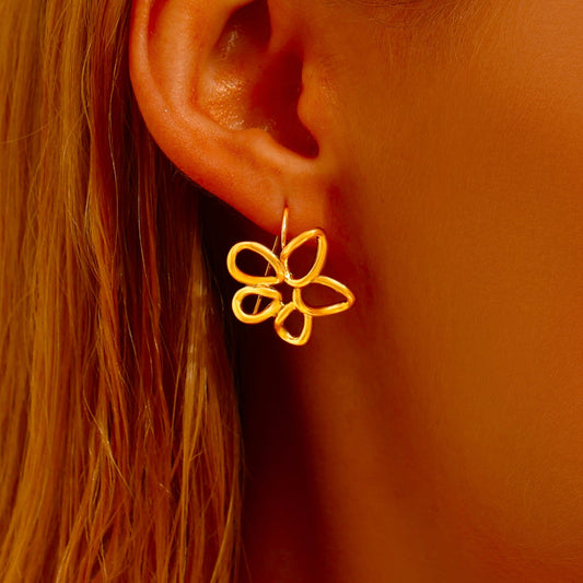 Flower Hook Earrings - 14K Gold Plated - Earrings - ONNNIII