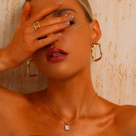 Square Twist Textured Hoop Earrings - Gold - Earrings - ONNNIII