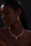 Handcrafted Gold Rim Pendant Pearl Necklace
